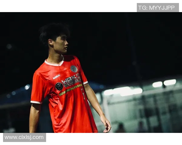 足球明星签名大揭秘那些最敷衍的瞬间让人哭笑不得的签名故事